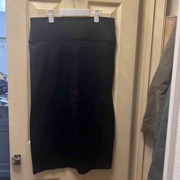 Black spandex shirt - Picture 4 of 4